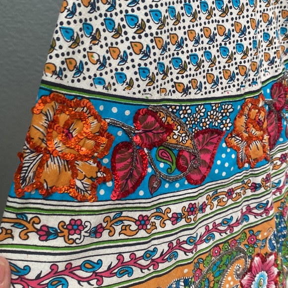 Beautiful Fiesta skirt. - Picture 2 of 5